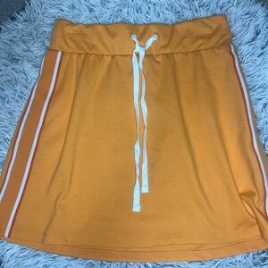 Wild fable sporty skirt!